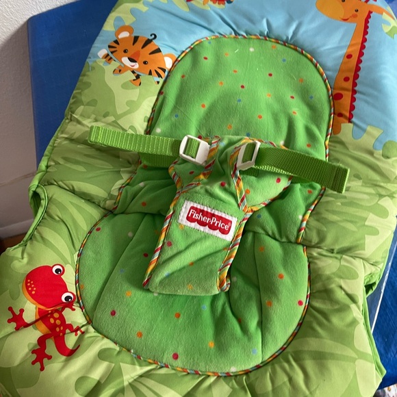 Fisher-Price Bouncy Seat Cover BRAND NEW - Picture 3 of 3